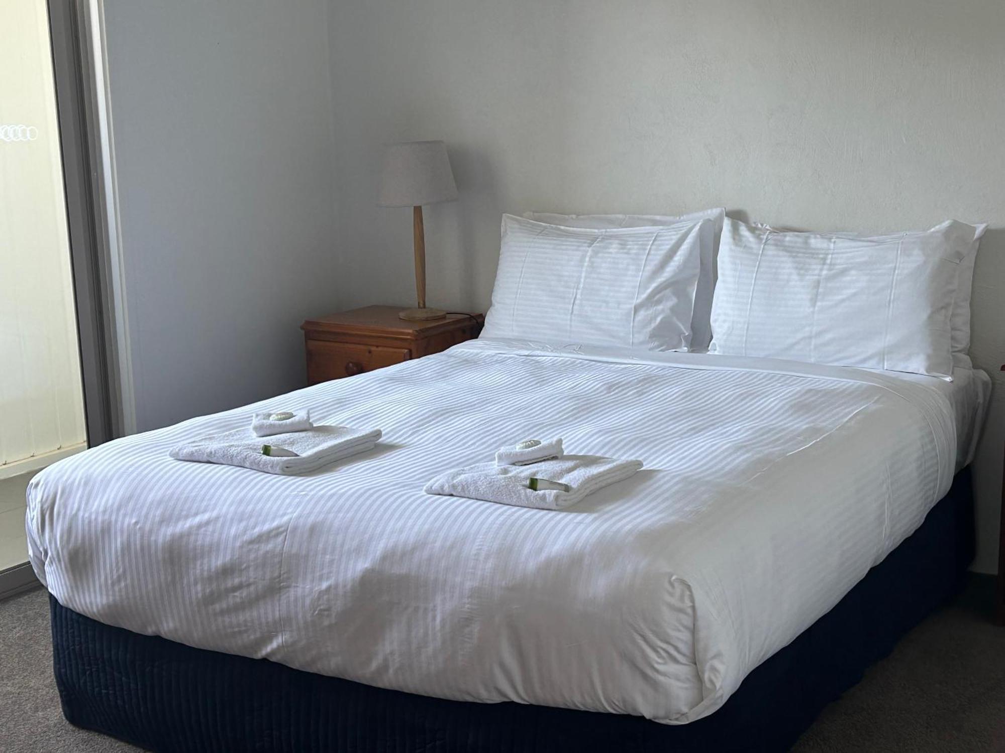 Portarlington Beach Motel Екстериор снимка