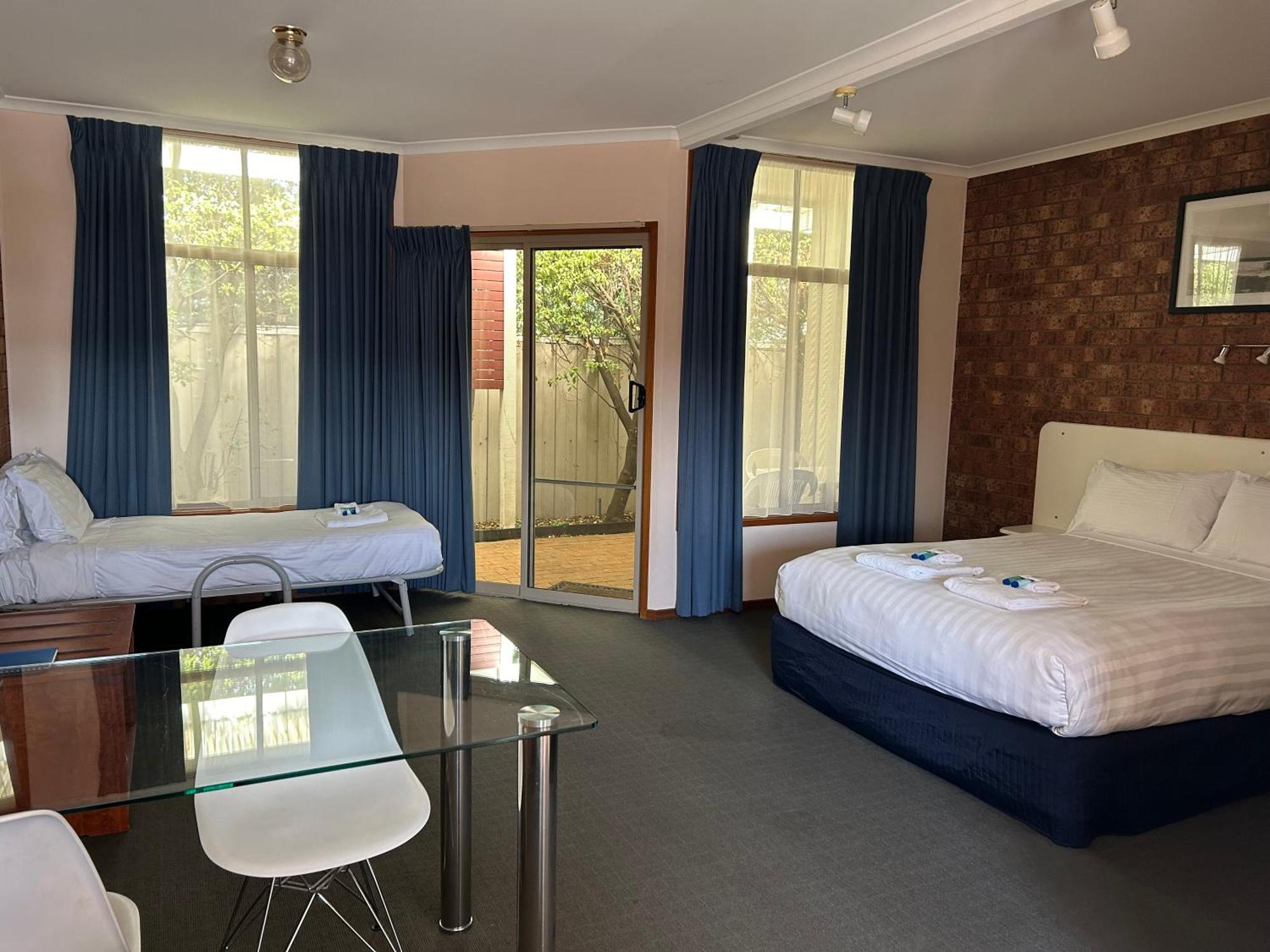 Portarlington Beach Motel Екстериор снимка